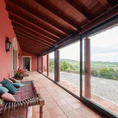 Luxury With Swimming Pool, By Timecooler 빌라 Sobral de Monte Agraço