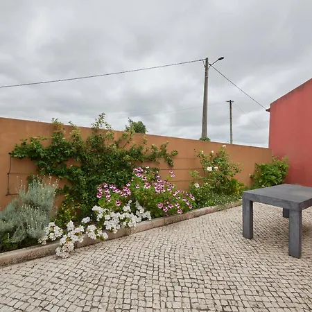 Luxury With Swimming Pool, By Timecooler Sobral de Monte Agraço