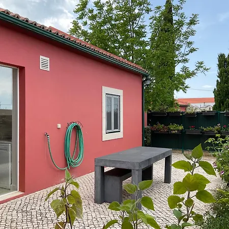 Luxury With Swimming Pool, By Timecooler Willa Sobral de Monte Agraço