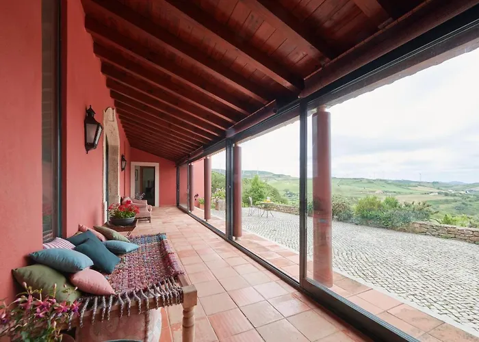 Luxury With Swimming Pool, By Timecooler Villa Sobral de Monte Agraco