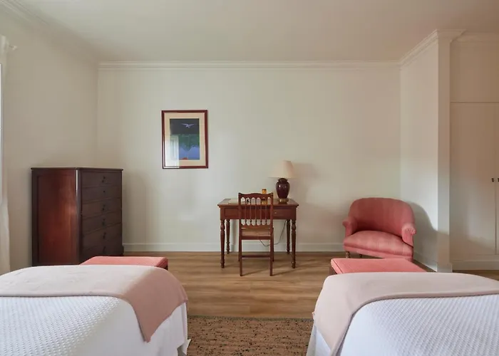 Luxury With Swimming Pool, By Timecooler *